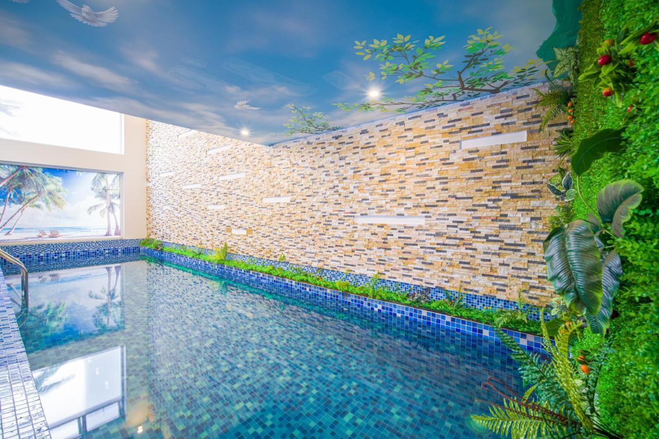 Golden Star Suite Hotel By Thg Đà Nẵng Extérieur photo